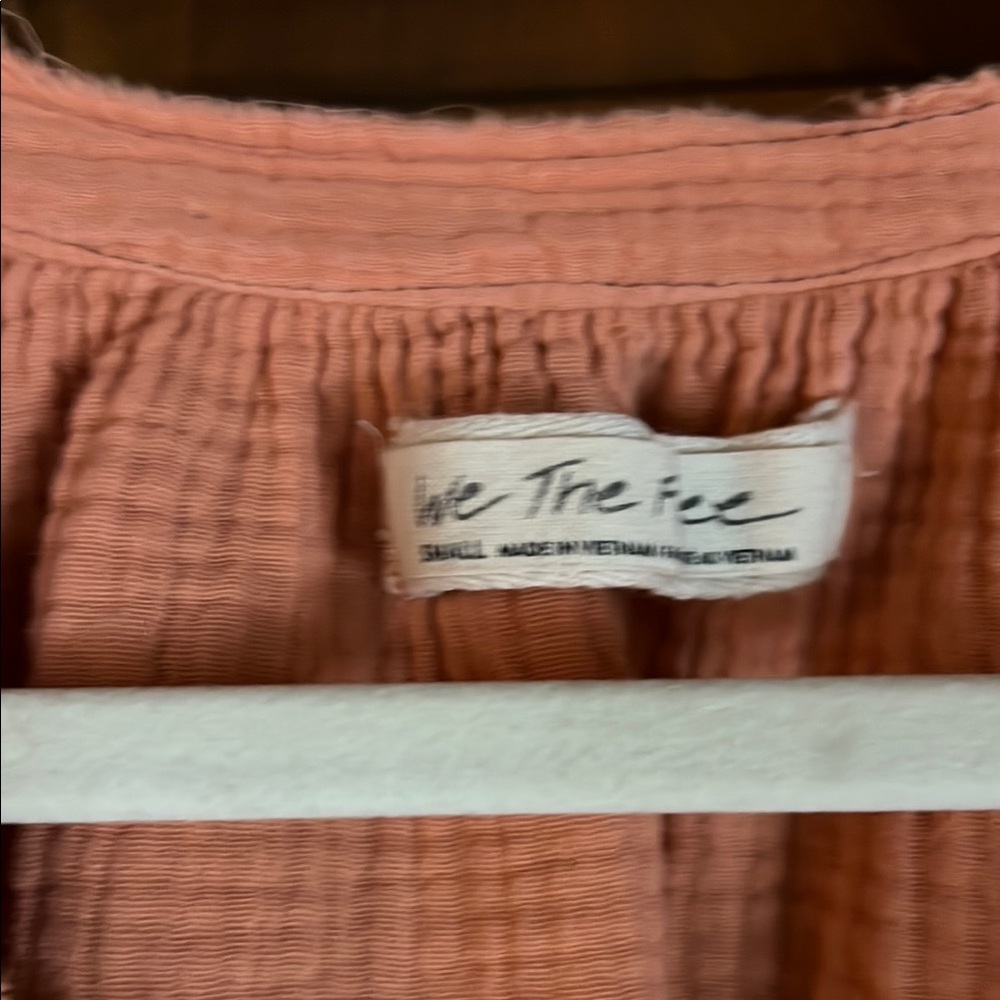 We The Free Peach Top